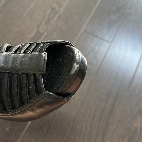 BCBG Heels - Picture 4 of 4